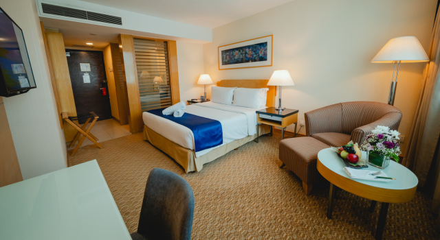 Deluxe Room at Royale Chulan The Curve